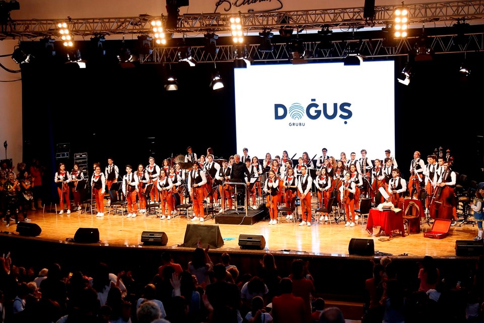 DOĞUŞ ÇOCUK SENFONİ ORKESTRASI HAKKINDA BİLMENİZ GEREKENLER