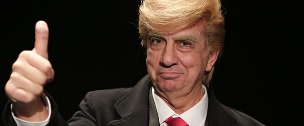donald-trump-tiyatro-sahnesine-tasiniyor_5485_dhaphoto1.jpg
