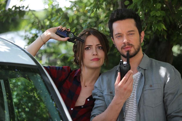 Dönerse Senindir, hemşire sahnesi açıklama, murat boz, oğulcan türe, gizem elçi, hemşire sahnesi,