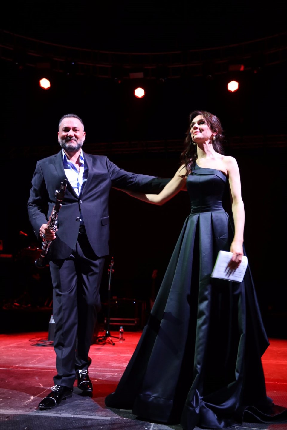 Emma Shapplin, Husnu Şenlendirici, Volkswagen Arena