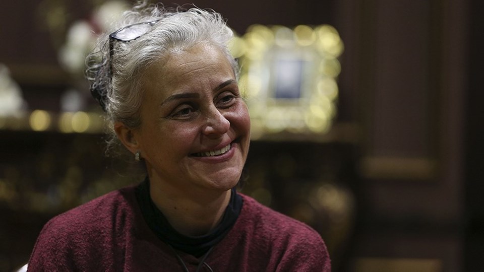 İpek Çeken