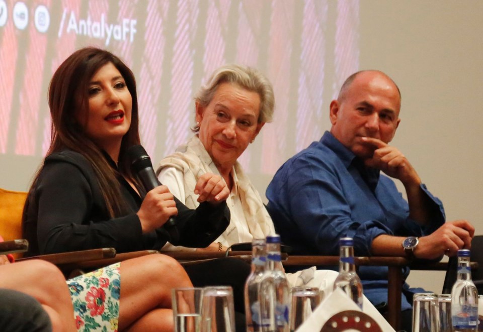 ÖZPETEK'LE TANIŞMASINI ANLATTI