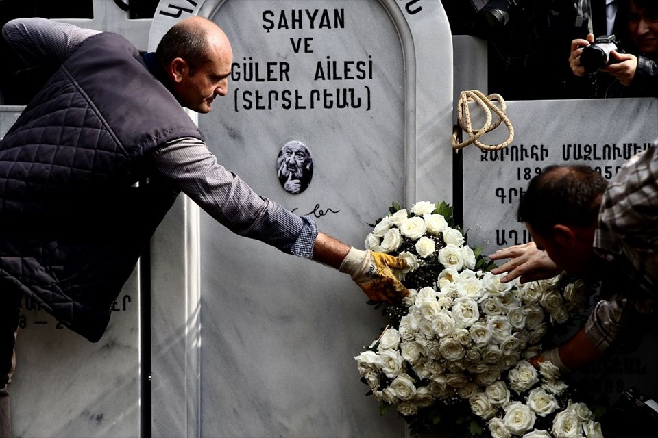 Ara Guler, Ara Guler için toren, Ara Guler'in son yolculuğu