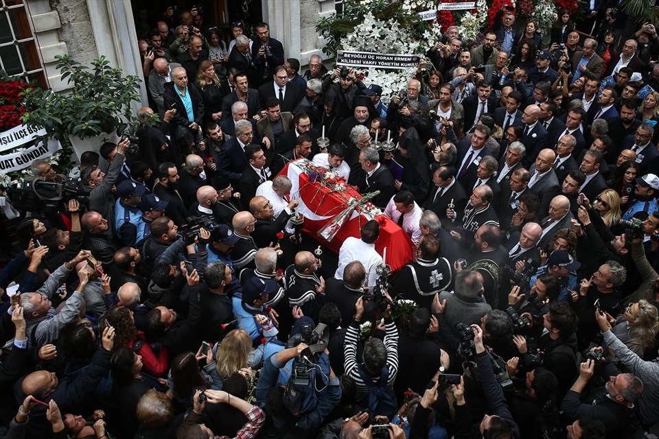 Ara Guler, Ara Guler için toren, Ara Guler'in son yolculuğu