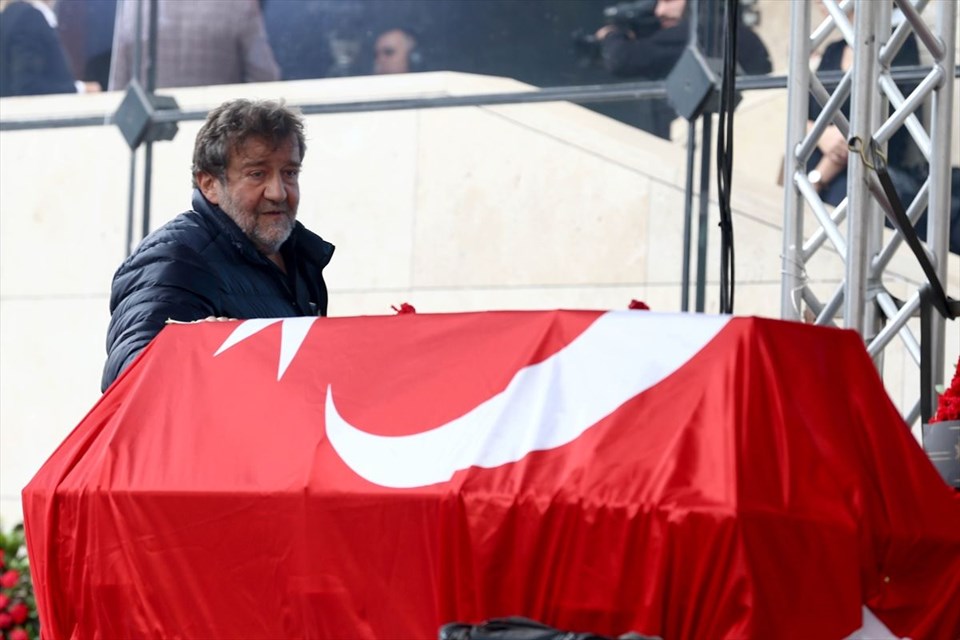 Ara Guler, Ara Guler için toren, Ara Guler'in son yolculuğu