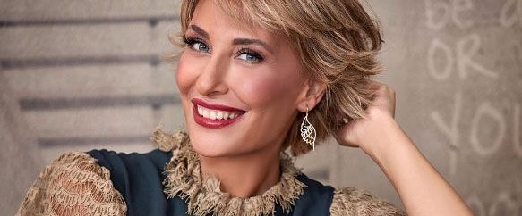 Gülse Birsel Aile Arasında ile Arif V 216 ile...