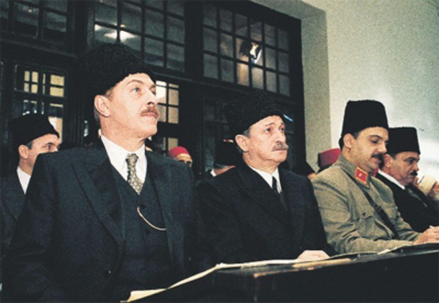 CUMHURİYET - KURTULUŞ - RUTKAY AZİZ
