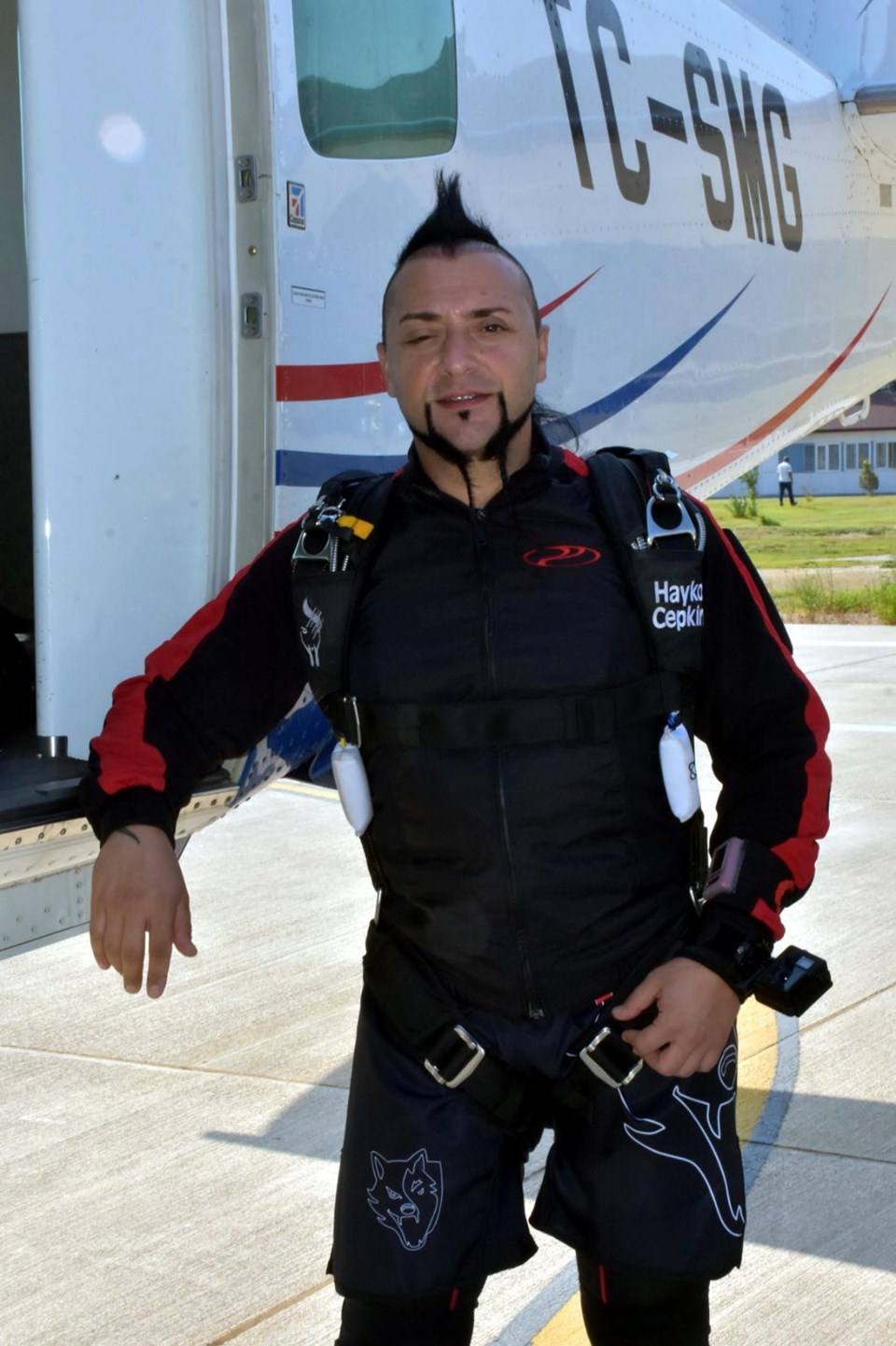 Hayko Cepkin deneme atlayışı yaptı 7 Manşet Son Dakika Havacılık Haberleri | Türk Hava Yolları, Pegasus, Sunexpress, Corendon, Havacılık, Havayolları, Havalimanları, Havaalanları, THY, Hostes, Pilot, Uçak, Kabin memuru, SHGM, DHMİ ,2Y3 q9IiY0y39TF1mD0BEA