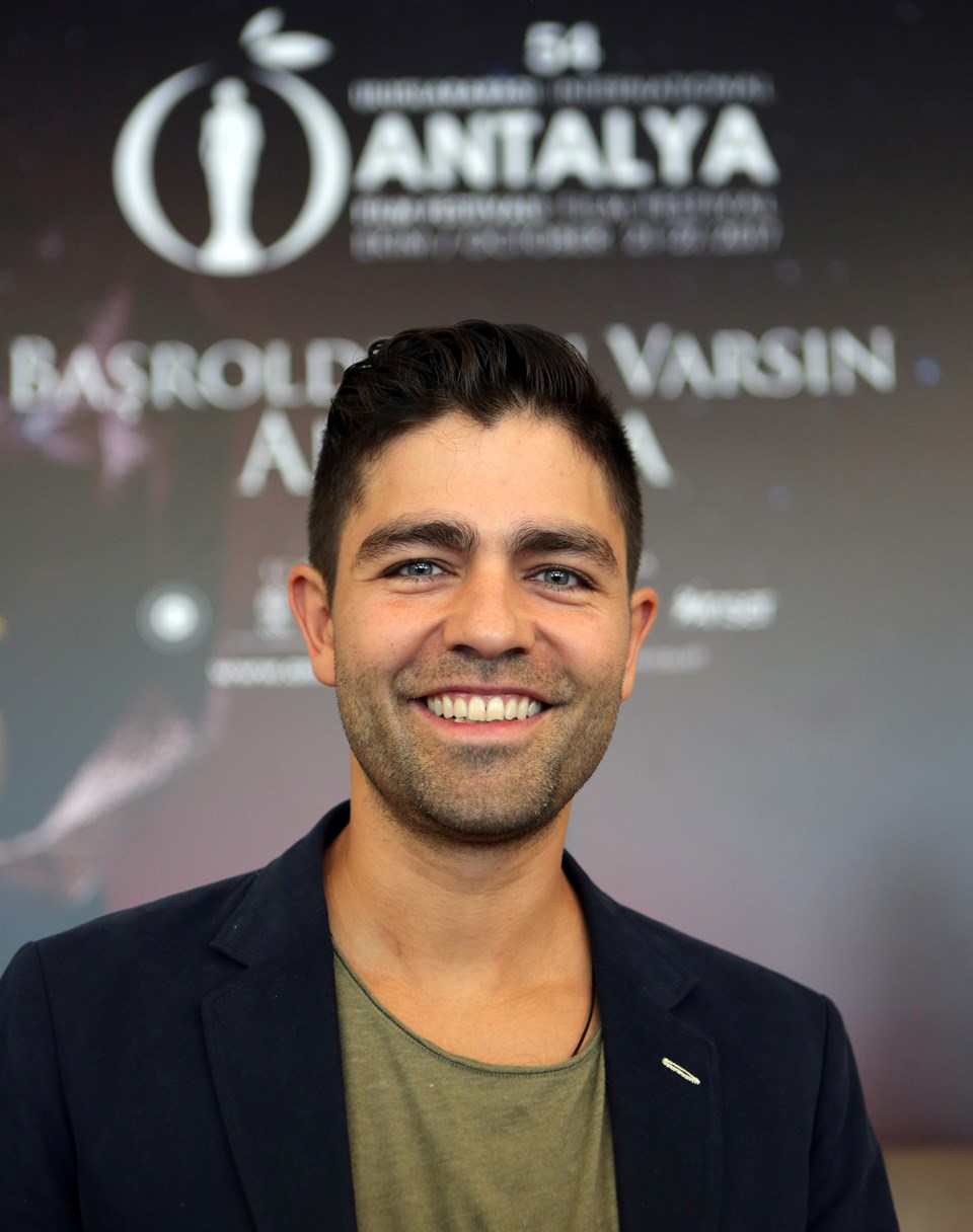 Adrian Grenier