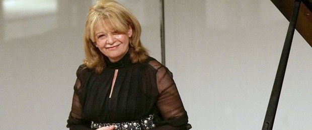 idil-biret-piyano.jpg