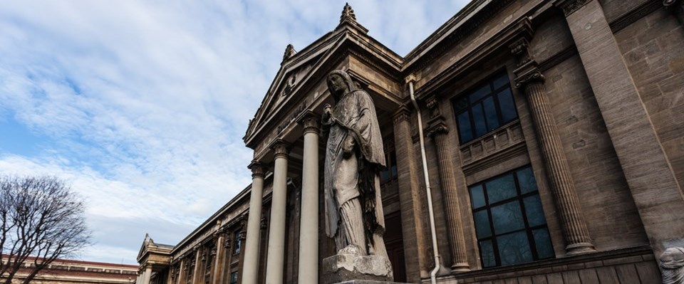 İstanbul'un eşsiz tarihi miraslarından,...