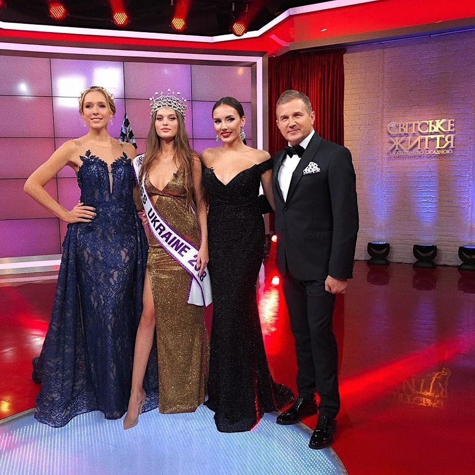 MISS UKRAYNA'DA TAÇ EL DEĞİŞTİRDİ