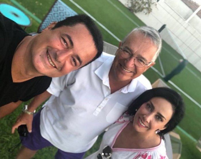 ÜNLÜ MİLYARDERE İSTANBUL DAVETİ