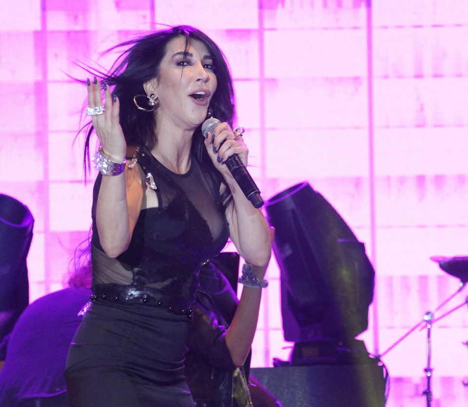 Hande Yener