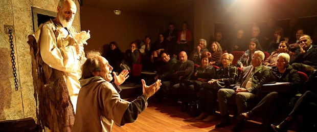 mezitlide-tiyatro-zamani_9207_dhaphoto1.jpg