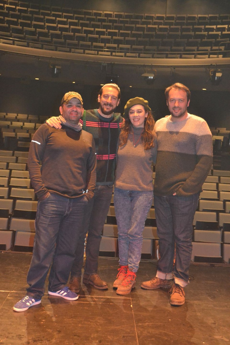 Okan Yalabık, Bulent Şakrak, Engin Hepileri, Demet Evgar, 39 basamak