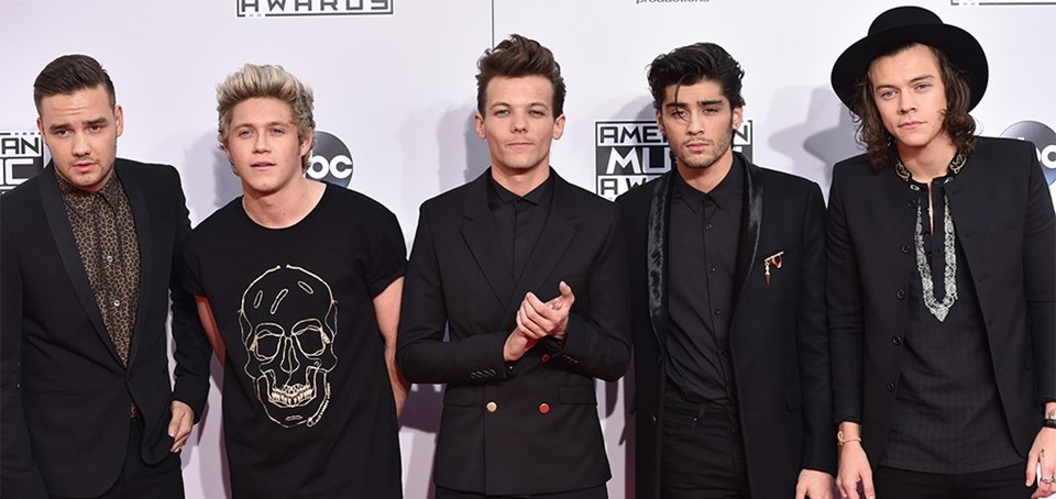 X Factor yarışmasından sonra dünyada özellikle genç kızlar arasında milyonlarla ifade edilen hayran kitlesine ulaşan ONE Direction grubu...