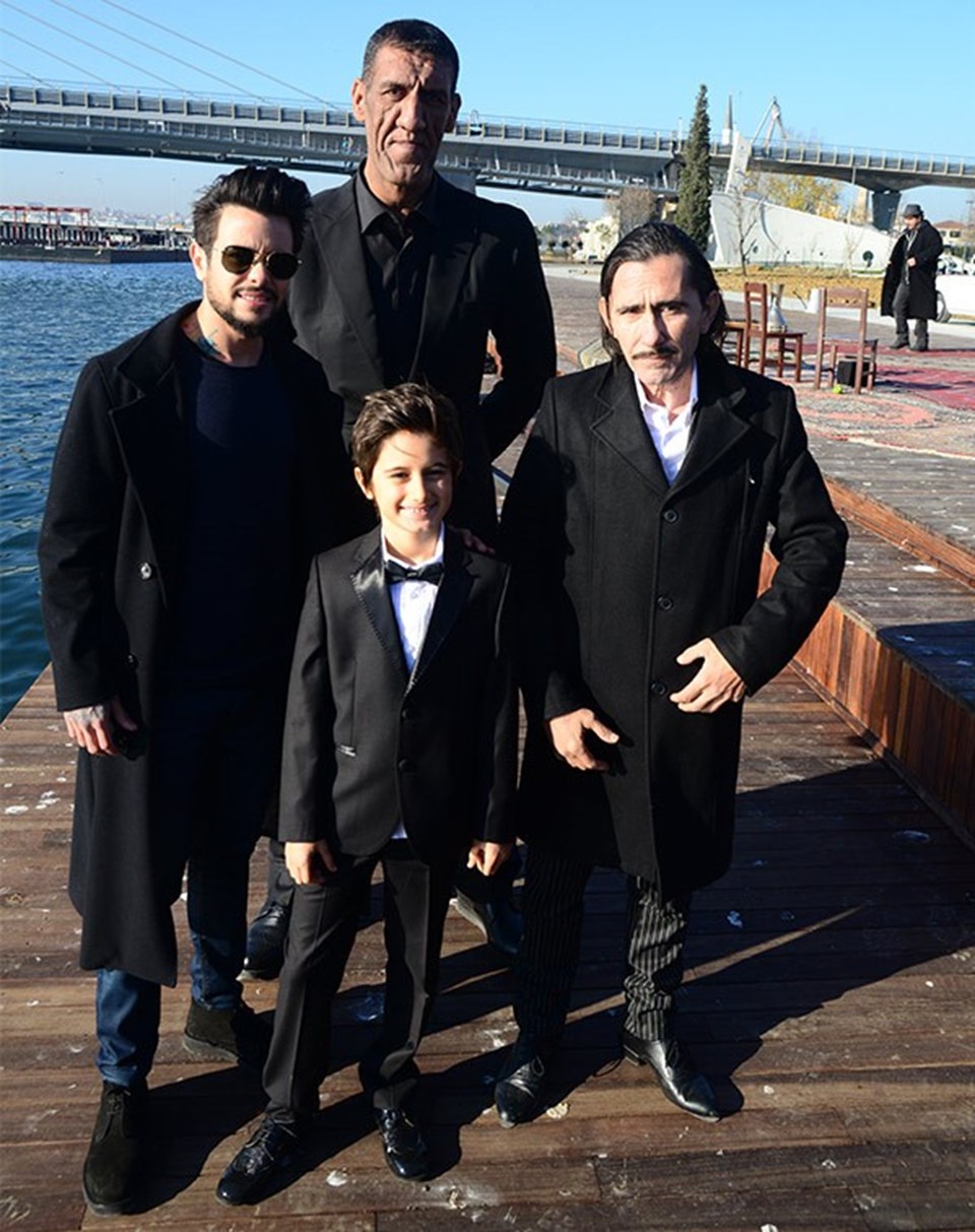 'Baba 1,5 oyuncuları fragman çekiminde