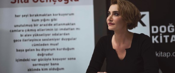 Sanatçı Sıla'nın şiir kitabı için düzenlenen...