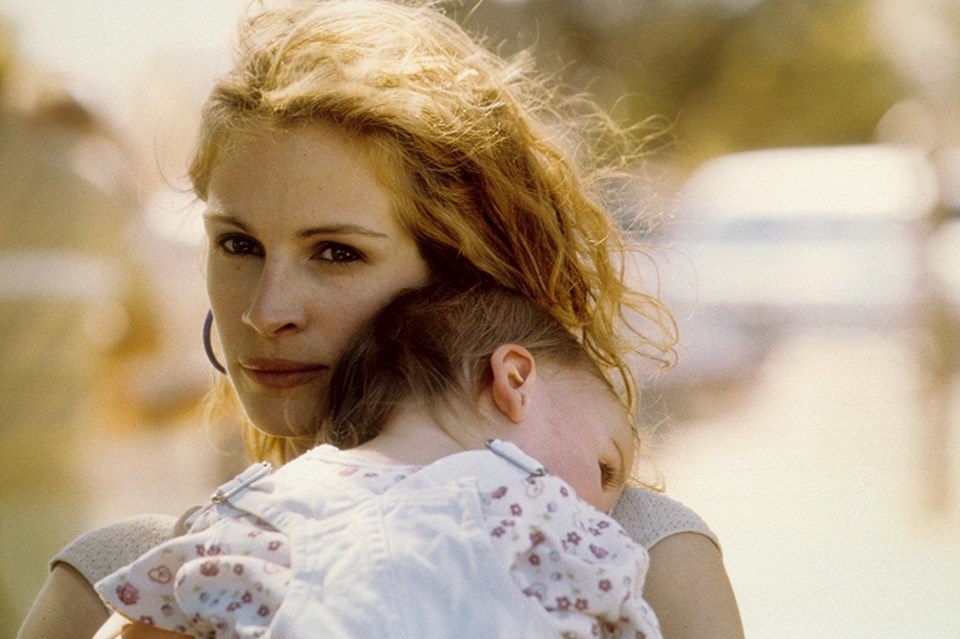 Julia Roberts - Erin Brockovich (2000)