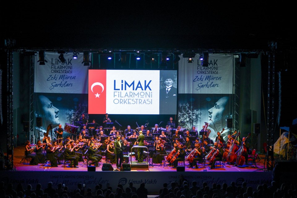 SIRADA TÜRKÜ TURU VAR