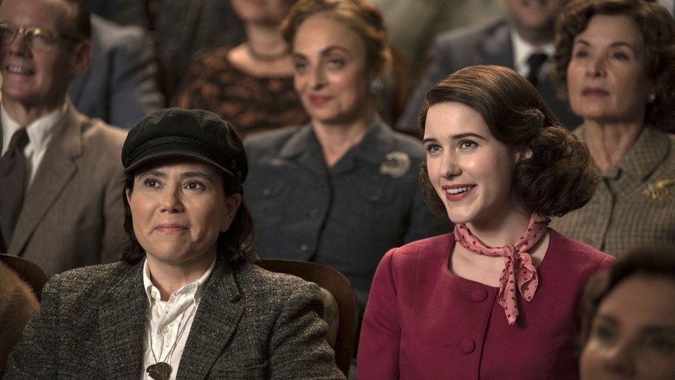 the marvelous mrs. maisel konusu ile ilgili gÃ¶rsel sonucu