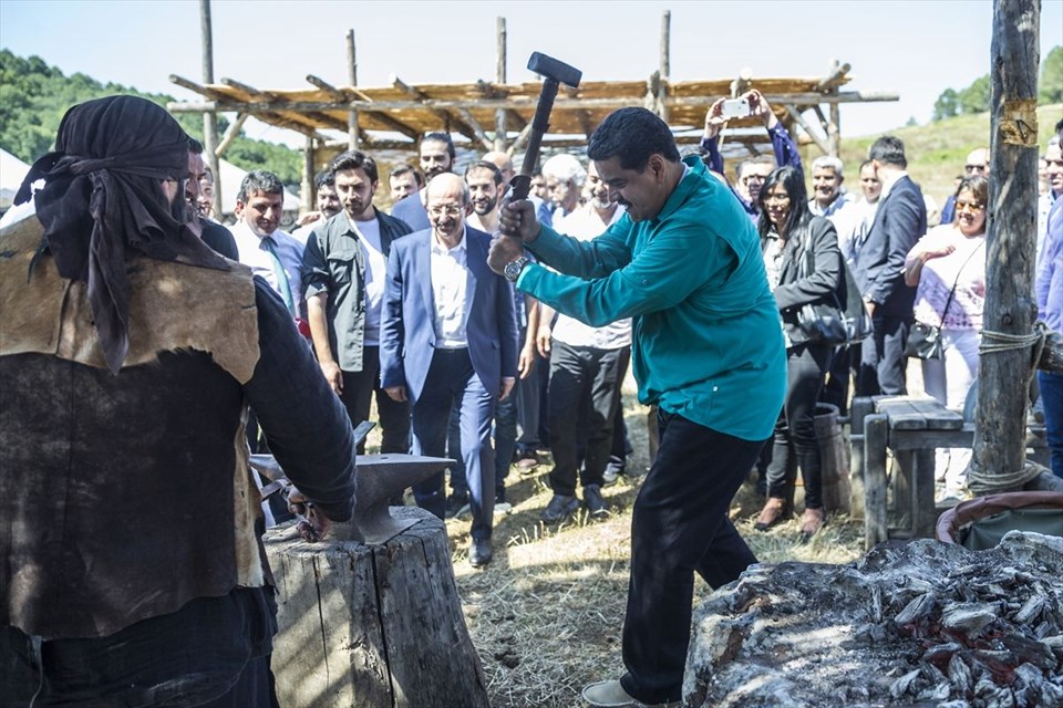 Venezuela, Maduro, Diriliş Ertuğrul, Dizi, Sanat, Yaşam, Magazin