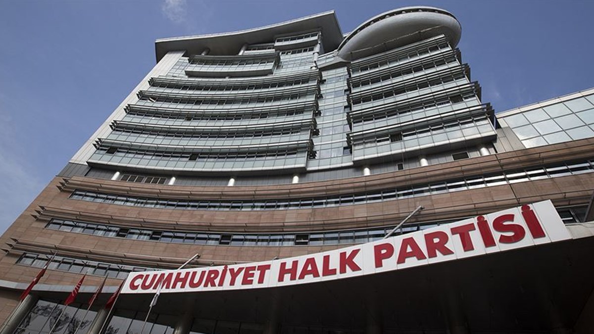 chp den yabanciya toprak satisina