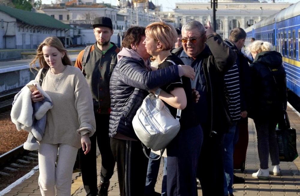 Odessa'dan ayrılmak isteyenler tren istasyonuna akın etti - 7