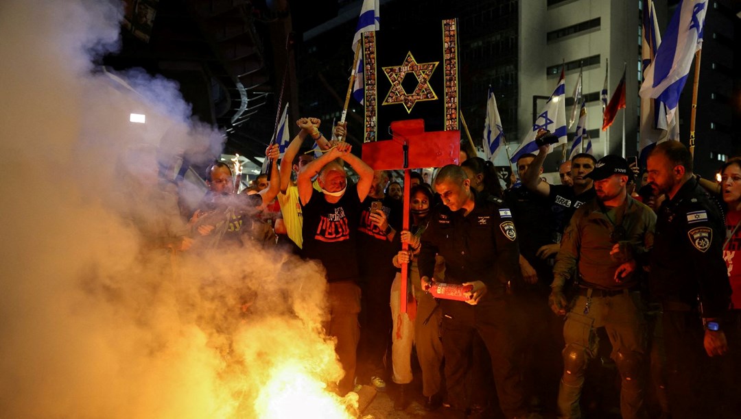 İsrailli Bakan, rehine protestolarını "sorumsuz baskılar" olarak niteledi
