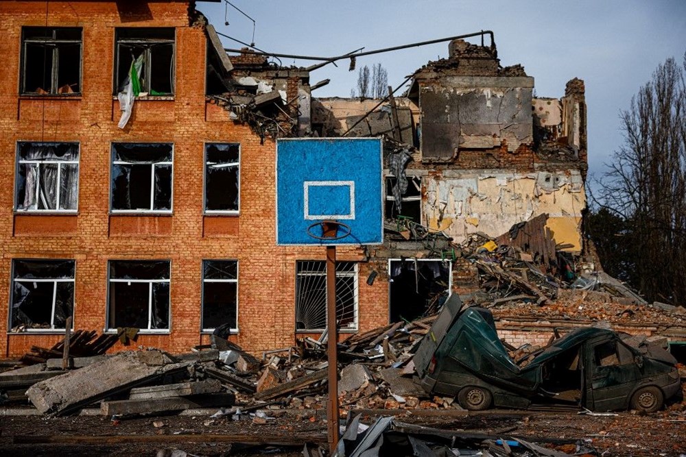 Ekmek kuyruğuna giren insanlar havaya uçuyor: İçme suyunun kalmadığı Ukrayna'nın Çernihiv kentinde neler oluyor? - 12