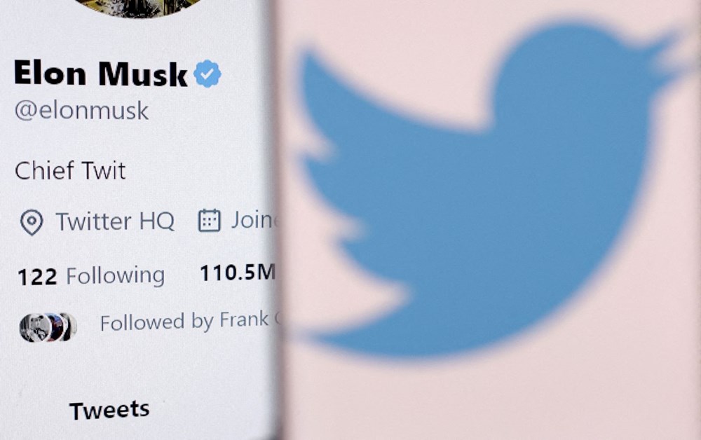 Elon Musk, Twitter'da iş başında: Mavi onay işareti olan kullanıcılardan ciddi miktarda para isteyecek - 1