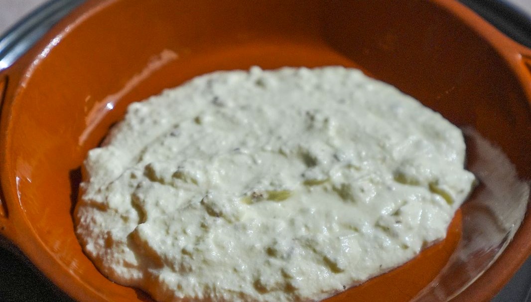 İçinde kaymak ve tereyağı var: İftarın olmazsa olmazı Topa ve somun