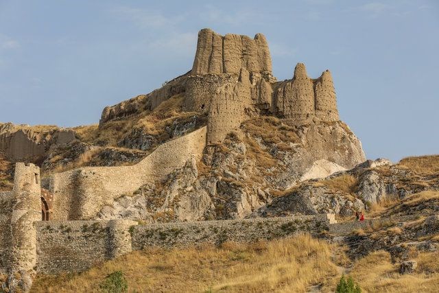 van kalesi, van gezilecek yerler, unesco dünya mirası listesi, urartular