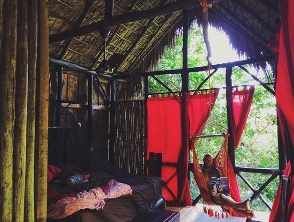 katya nova, rob nova, nurturingnova, dünyayı gezen gezginler, dünya gezginleri, alternatif yaşam, hippi aile, hippi çift, hippi yaşam tarzı