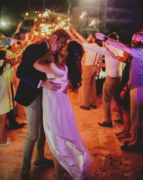 katya nova, rob nova, nurturingnova, dünyayı gezen gezginler, dünya gezginleri, alternatif yaşam, hippi aile, hippi çift, hippi yaşam tarzı