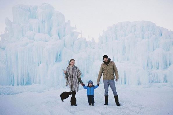 katya nova, rob nova, nurturingnova, dünyayı gezen gezginler, dünya gezginleri, alternatif yaşam, hippi aile, hippi çift, hippi yaşam tarzı