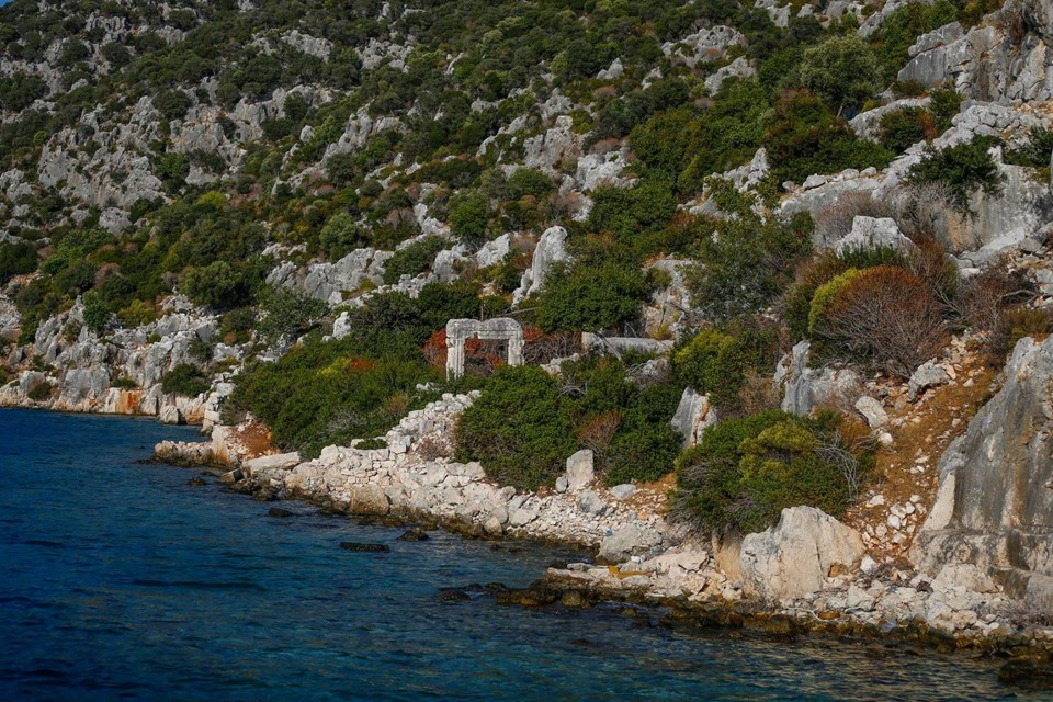 kekova, antalya gezilecek yerler, kekova batık kent, seyahat, gezi, gezgin, tatil
