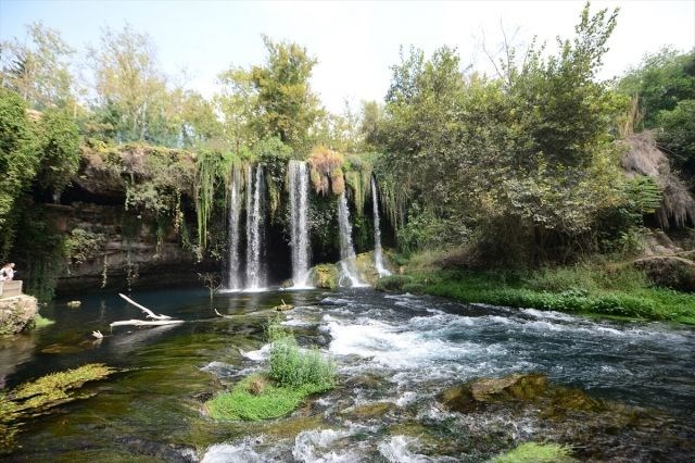 düden şelalesi, antalya, antalya gezilecek yerler, antalya düden şelalesi
