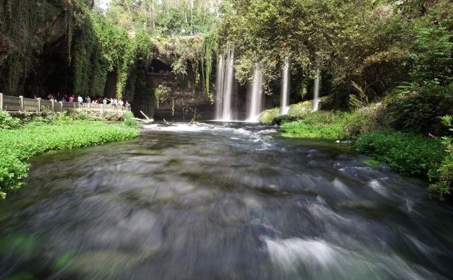 düden şelalesi, antalya, antalya gezilecek yerler, antalya düden şelalesi