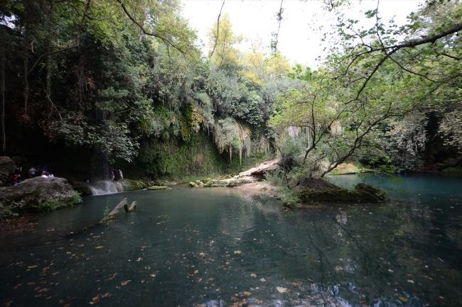 kurşunlu şelalesi, antalya gezilecek yerler, antalya şelaleler, kurşunlu şelalesi tabiat parkı