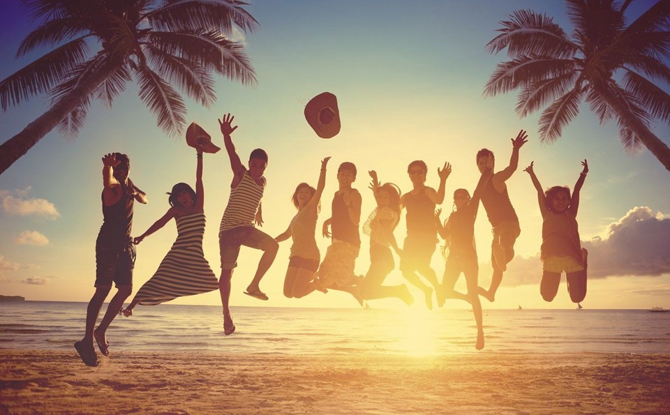 arkadaşlarla tatil, arkadaşlarla tatile gitmek, arkadaşlarla tatile gidilebilecek en guzel mekanlar, arkadaşlarla tatilde yapılacaklar, arkadaşlarla gidilebilecek tatil mekanları