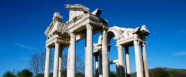 Afrodisias-antik-kenti-1.jpg