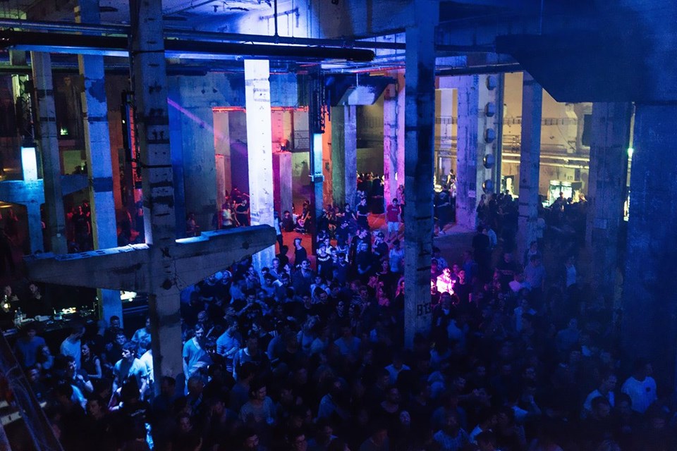 Berlin, Berlin gezilecek yerler, Berlin gece kulupleri, Berlin gece mekanları, Berlin gece hayatı, Berlin eğlence mekanları