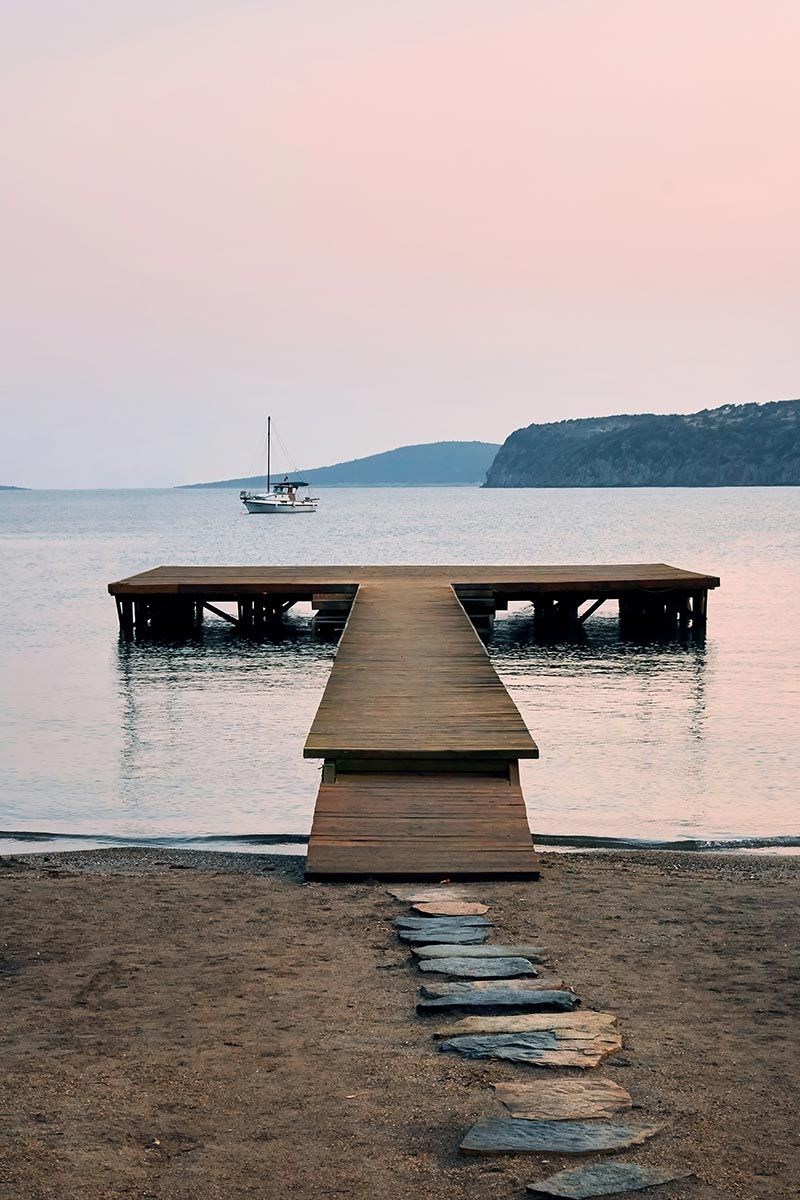 gündoğan, gündoğan gezilecek yerler, gündoğan koyları, gündoğan'da ne yapılır, gündoğan gidilecek yerler, gündoğan yeme içme, bodrum gezilecek yerler,