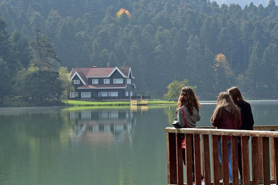 yedigöller milli parkı, sonbahar, Gölcük Tabiat Parkı, doğa, Bolu, bolu gezilecek yerler
