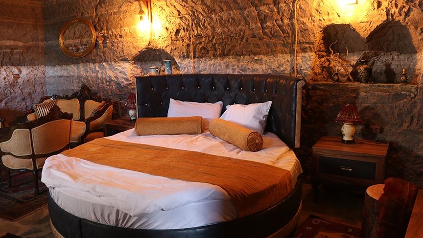 bolu seben, kaya evleri, bungalov evler, bolu'da konaklama, bolu kaya evler