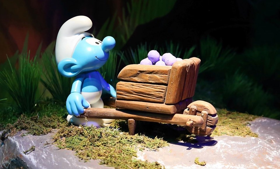 şirinler köyü, şirinler köyü nerede, belçika şirinler köyü, brüksel şirinler köyü