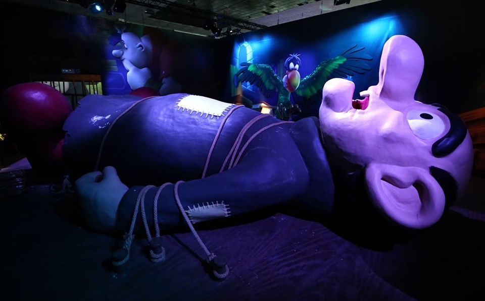 şirinler köyü, şirinler köyü nerede, belçika şirinler köyü, brüksel şirinler köyü