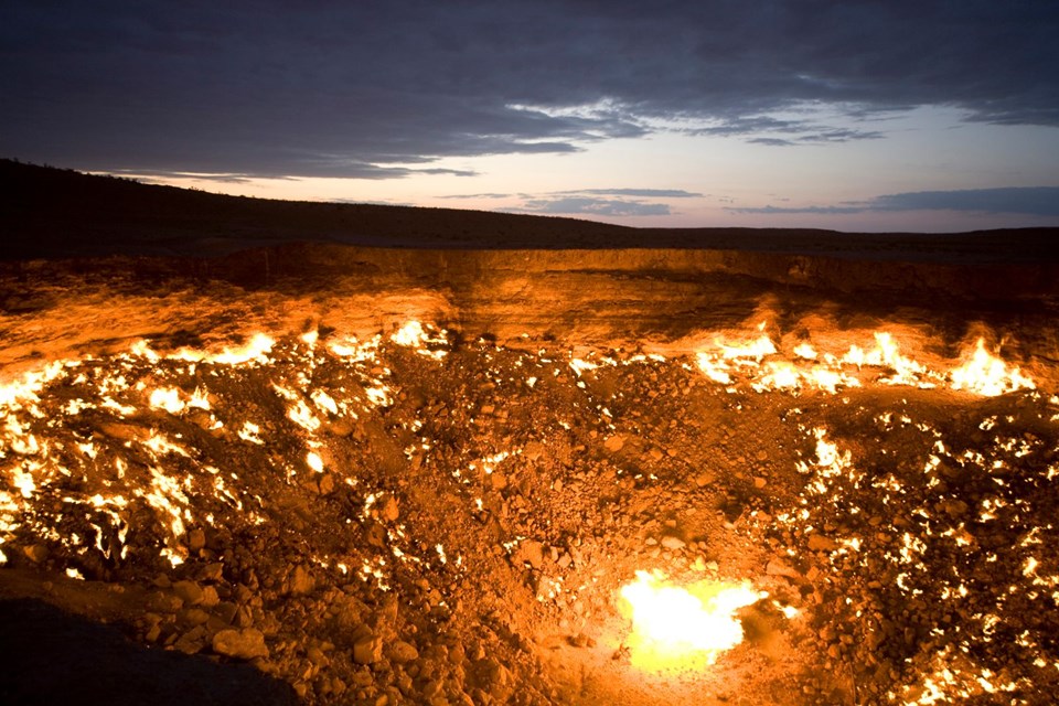 davraza, davraza gaz krateri, cehennemin kapısı davraza